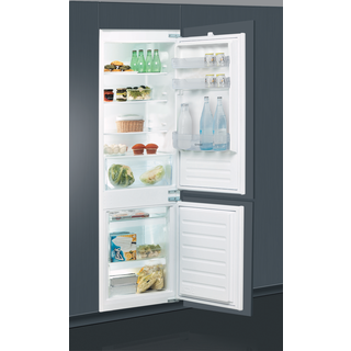 Indesit Lodówko-zamrażarka do zabudowy Indesit - B 18 A1 D/I Indesit Lodówko-zamrażarka do zabudowy Indesit - B 18 A1 D/I
